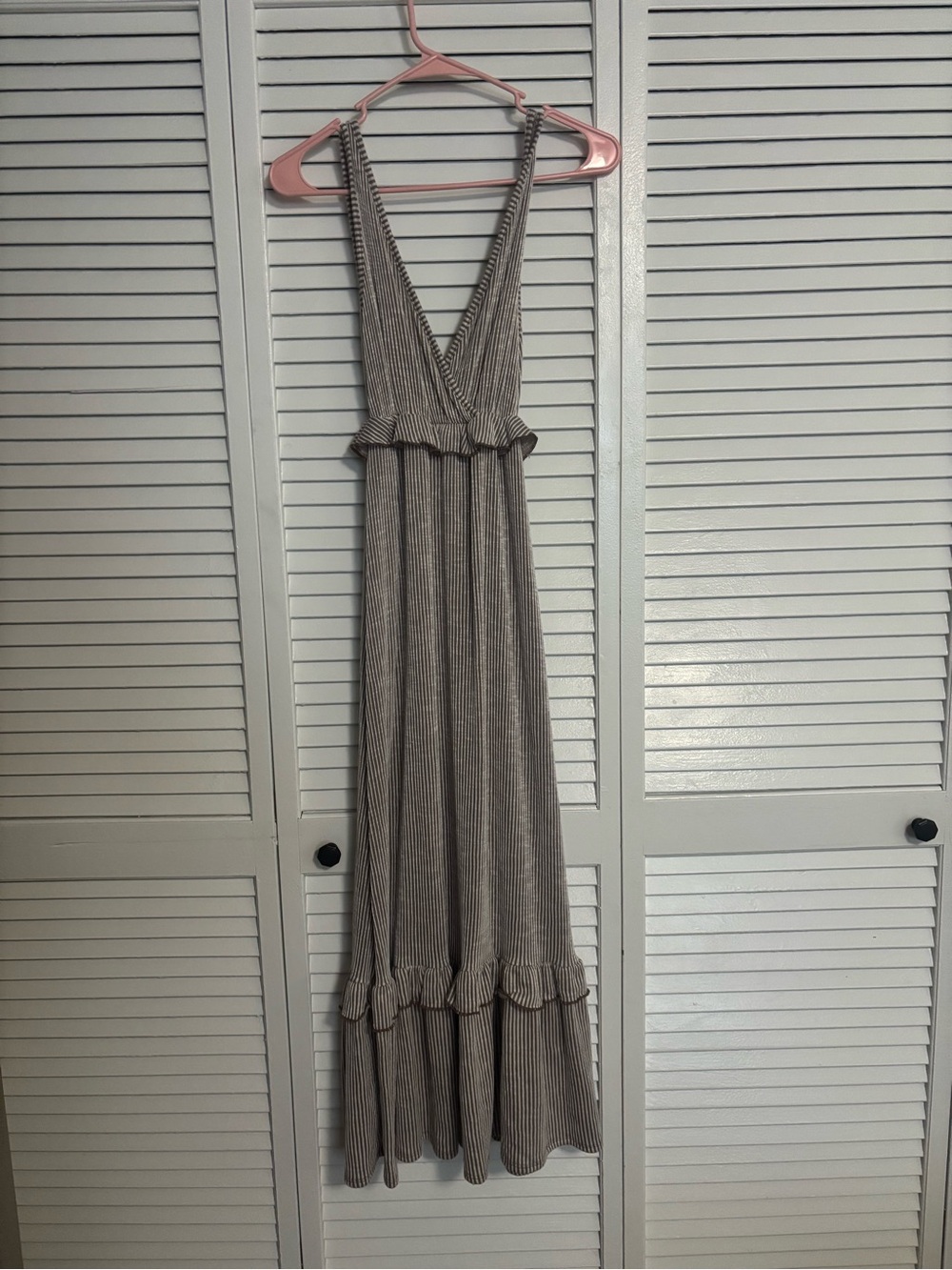 Sleeveless V-Neck Ruffled Maxi Dress - Taupe and white striped